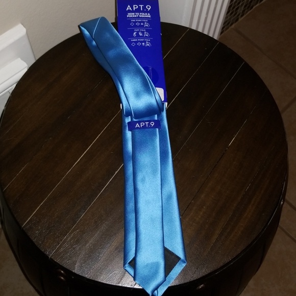 Apt. 9 Tie & Pocket Square Set - Picture 6 of 8